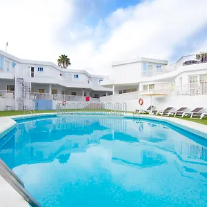 https://checkin-bungalows-atlantida-los-cristianos.tenerifehoteles.net